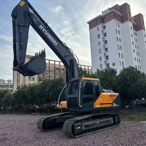 Excavadora Usada de 22 Toneladas a Bajo Precio, Hyundai 220 de Alto Rendimiento - Product Image 3