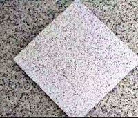 Dalles de granit blanc naturel du Shandong martelées à la main, revêtement mural moderne écologique et durable, sol extérieur
