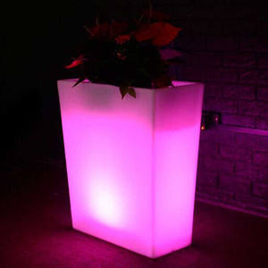 Pot de fleurs LED à changement de couleur avec télécommande étanche, en PVC, moderne, anti-soleil, décoration de <span class=keywords><strong>jardin</strong></span> d'extérieur pour jardinières - Product Image 6