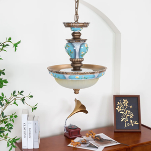 Lampe suspendue Tiffany Vintage pour îlot de cuisine en verre teinté bois métal artisanal Décoration artistique Lampe suspendue en verre teinté Tiffany - Product Image 4