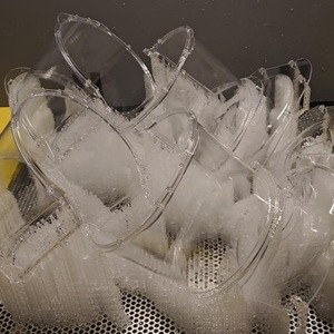 Modèle en résine transparente imprimé en 3D Xuli pour le prototypage de boîtiers de produits électroniques et la laminage en série - Product Image 5