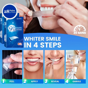 Fabricant de <span class=keywords><strong>bandes</strong></span> <span class=keywords><strong>blanchissantes</strong></span> pour les <span class=keywords><strong>dents</strong></span> en marque blanche, logo personnalisé, ingrédients 3D 5D 9D 6% HP, bande antidérapante, prix d'usine - Product Image 3