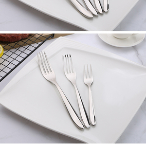 <span class=keywords><strong>Set</strong></span> di posate <span class=keywords><strong>12</strong></span> pezzi 3 colori stile coreano approvato riutilizzabile personalizzato forchetta coltello coltello in acciaio inossidabile <span class=keywords><strong>Set</strong></span> di posate - Product Image 5