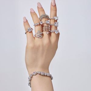 เครื่องประดับเงินแท้ 925 ดีไซน์ Dazzle รุ่น DYLAM สำหรับผู้หญิง ประดับด้วยเพชรคิวบิกเซอร์โคเนียคุณภาพ 5A 8A เหมาะสำหรับงานแต่งงาน งานหมั้น และเป็นแหวนแทนคำมั่นสัญญา - Product Image 1