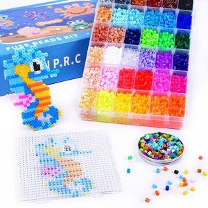 Un Hermoso Juego de Cuentas Fusibles en Varios Colores, Adecuado <span class=keywords><strong>para</strong></span> Manualidades Infantiles, Juego de Cuentas Fusibles - Product Image 5