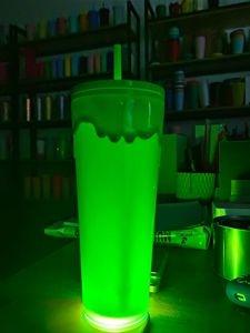 Gobelet à paille en plastique PS double paroi vert fluorescent effet lave nocturne 24OZ (710ml) grande capacité, accessoire pour l'école, gobelet à café en stock - Product Image 2