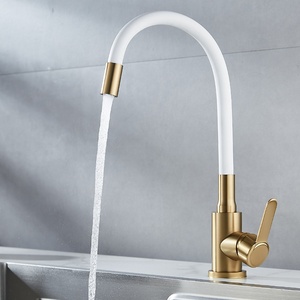 <span class=keywords><strong>Rubinetto</strong></span> da <span class=keywords><strong>cucina</strong></span> in acciaio inossidabile con corpo in gomma siliconica colorata universale per acqua calda e fredda, per il commercio estero russo, con cartuccia in ceramica - Product Image 2