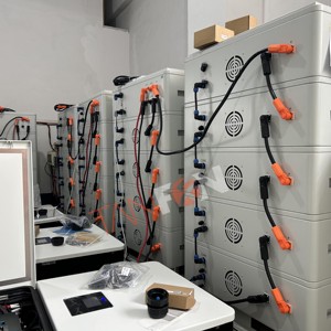 Sistema de Almacenamiento de Energía Solar Industrial y Comercial Tanfon de 50kW 215kwh BESS, Kit Completo de Sistema de Energía Solar Híbrido - Product Image 6