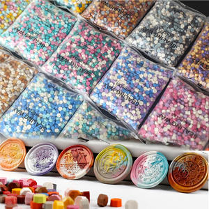 Gránulos de Cera para Sellar de Colores Mezclados, 500g por Libra, Perlas de Cera Octogonales y Rectangulares para Manualidades DIY y Letreros de Boda - Product Image 1