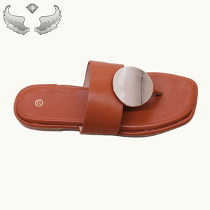 Sandalias de Mujer Elegantes y Cómodas, Estilo Playa, Planas, Retro, con Punta Abierta, para Exteriores - Product Image 3