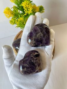 Piedra curativa de alta calidad con corazón hinchado de cristal de amatista púrpura natural al por mayor para decoración del hogar y regalos espirituales - Product Image 5