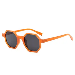 2022 neue Trend Männer Retro Achteck Sonnenbrille PC Rahmen UV400 Schutz Sonnenbrille Fahrer Mode Brille Brille