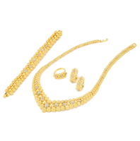 Juego de Joyas de Oro Chapado con Diamantes para Mujer, Collar, Aretes, Anillo y Pulsera, Juego de Cuatro Piezas