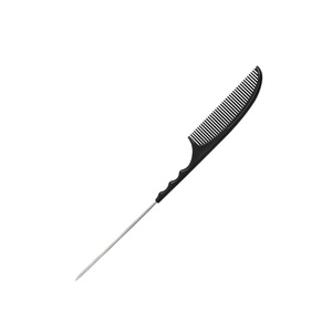Peigne de coiffure professionnel en plastique antistatique à queue de rat, peigne de coupe de cheveux de haute qualité pour barbier et tresses - Product Image 1