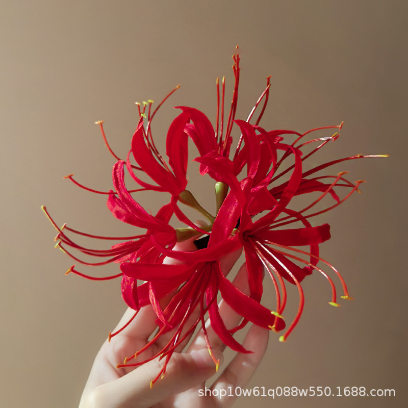 Exquisite Red Spider Lily Hair Clips - Perfect for Parties display picture 1