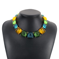Collier ras-du-cou et boucles d'oreilles géométriques plaqués or style bohème pour femme, motif color-block tendance, idéal pour mariage, fête, fiançailles