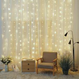 Tenda LED Luminosa 3x2m, ideale per la decorazione di feste, eventi e ambienti festosi. - Product Image 2