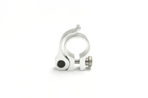 Morsetto per sellino bici H-40 in alluminio con leva QR, anodizzato argento, con manopola di regolazione fine e boccola in gomma per 31,8 mm - Product Image 5