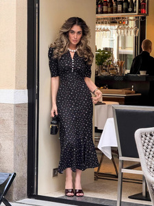 2025 nuovo arrivo nero estate nuovo disegno floreale a sbuffo con scollo a V abito da donna elegante alla moda stile francese abito da festa - Product Image 2