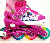 Patins à roulettes professionnels réglables à 4 roues pour enfants Chaussures de patins à roulettes à roues alignées