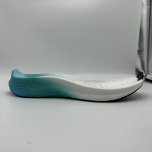 2023 nuovo design di alta qualità leggero e durevole suola in ETPU suola per popcorn suola per scarpe da corsa sportiva - Product Image 2