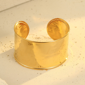 Bracelet en acier inoxydable avec un design ouvert, tendance et large, bijoux plaqués - Product Image 5