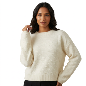 Pull court à col ras du cou pour femme, blanc, ample, côtelé, chaud, à manches longues, en viscose, nylon et polyester - Product Image 1