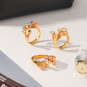 Anillo H&C para Mujer, Tendencia 2026, Nuevas Llegadas, Diseño Rama de Coral, Chapado en Oro de 18K, Acero Inoxidable, Esmeralda Creada en Laboratorio, Corte Esmeralda - Product Image 5