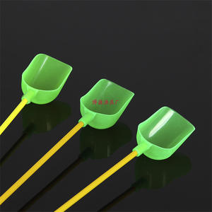 Cuchara de fibra de vidrio para cebo, herramienta de alimentación de plástico duradera de 70cm para suministros de pesca en embalses - Product Image 1