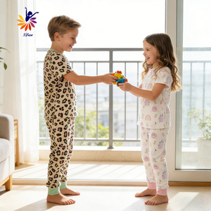 Conjuntos de Pijamas de Bambú para Niños con Logotipo Personalizado del Día Patriótico, MOQ Bajo, Entrega Rápida, Pijamas Estampados de <span class=keywords><strong>Manga</strong></span> <span class=keywords><strong>Corta</strong></span> y Pantalones Largos para Niñas - Product Image 1