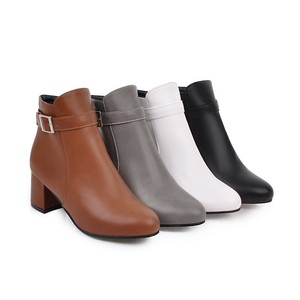 Zapatos Elegantes para Mujer 2026, Botines Cómodos de PU Marrón con Punta Redonda y Hebilla Metálica, para Paseos Diarios por la Ciudad - Product Image 4