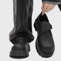 Bottes à plateforme noires élégantes pour hommes avec boucle de monnik