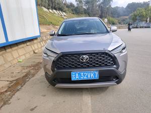 <span class=keywords><strong>Toyota</strong></span> Corolla Cross Turbo Automatique 2.0L <span class=keywords><strong>2022</strong></span>, Conduite à Gauche, Intérieur Cuir Foncé, <span class=keywords><strong>SUV</strong></span> d'Occasion, Leader des Ventes - Product Image 2