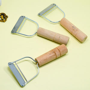 Pelador con mango de madera, pelador de tracción recta, pelador de frutas, pelador afilado, pelador de patatas y melones - Product Image 2