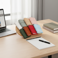 Vente en gros usine promotionnelle : Mini classeur à spirale M5 à 5 anneaux, rechargeable, à feuilles mobiles, avec bande élastique, multicolores, en cuir souple avec pochette
