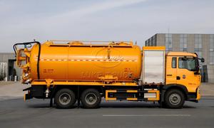 Combined High Pressure Jet & Vacuum Truck HOWO 6x4 PINFL <b>Pump</b> Auxiliary Engine Drive for Municipal River Sludge Cleaning - Product Image 3