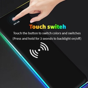 Chargeur <span class=keywords><strong>sans</strong></span> <span class=keywords><strong>fil</strong></span> antidérapant, 4 mm d'épaisseur, éclairage RGB, multifonctionnel, charge rapide 15 W, éclairage coloré extra-large, tapis de jeu - Product Image 3