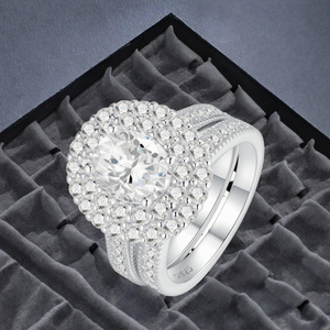 Bague de fiançailles en argent 925 avec halo de moissanite pour femme, ensemble de bijoux de mariage de luxe à double alliance, coupe ovale étincelante GRA - Product Image 3