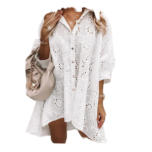 Robe chemise ample blanche unie brodée respirante à manches bouffantes, ourlet asymétrique, col rabattu, taille naturelle, décontractée pour l'été - Product Image 1