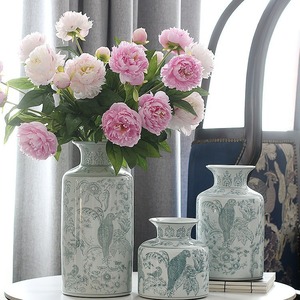 Vase en porcelaine de style antique avec motif floral <span class=keywords><strong>vert</strong></span> entrelacé et motif de perroquet pour hôtel - Product Image 2