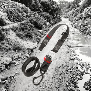 Correa de sujeción de poliéster con revestimiento de goma S de 1.5 pulgadas y 1200 kg con certificación GS para baúl de motocicleta, de la fábrica de Xiangle en Vietnam - Product Image 2