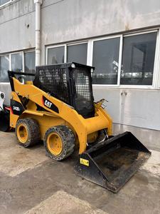 รถตักล้อยาง CAT 242B มือสอง ราคาถูก คุณภาพเยี่ยม รถตักล้อยาง CAT มือสองสำหรับขาย - Product Image 5