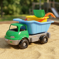TOYBOLA Ensemble de jeu de plage unisexe en plastique pour enfants avec camion à sable, seau, arrosoir, râteau et pelle - Emballé en filet pour les 2-4 ans
