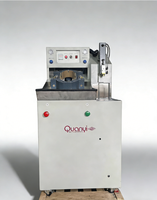 Machine à insérer les embouts en acier QY-827 Foshan Quanyi pour la fabrication de chaussures, ligne de production de chaussures, moteur haute efficacité 220V, garantie 1 an