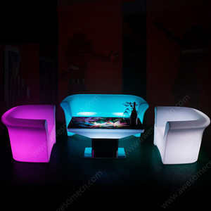 Set di Mobili da <span class=keywords><strong>Esterno</strong></span> Moderno in Plastica Impermeabile con LED, Divano e Tavolo per 4 Persone - Product Image 4