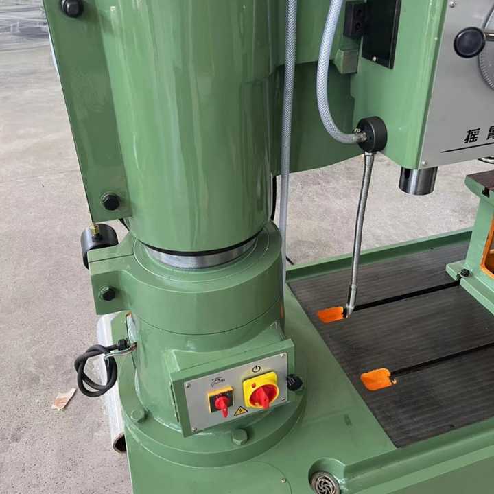 Electric radial drilling machine Z3050 Heavy duty hydraulic drilling machine bore hole drilling machine
