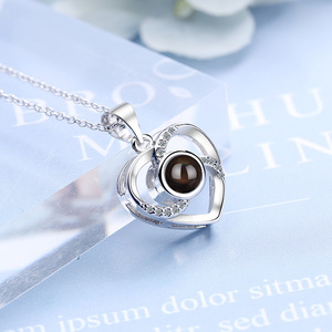 Collar con Colgante de Proyección de Corazón Personalizado con 100 Idiomas <span class=keywords><strong>Te</strong></span> <span class=keywords><strong>Amo</strong></span>, Joyería Conmemorativa <span class=keywords><strong>para</strong></span> Mujer, Regalo <span class=keywords><strong>para</strong></span> el Día de San Valentín - Product Image 5