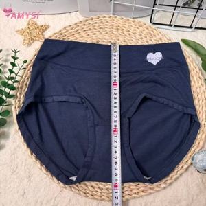 7811 #   กางเกงชั้นในทรงบอยชอร์ตเอวสูงสำหรับผู้หญิง ผ้าสแปนเด็กซ์/คอตตอน ป้องกันแบคทีเรีย เป็นมิตรกับสิ่งแวดล้อม ไร้ตะเข็บ ระบายอากาศ แห้งเร็ว ใส่ได้ทุกวัน - Product Image 4