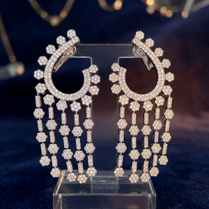 Pendientes de Borla con Flecos de Diamantes en Oro de 14 Quilates Hechos a Mano, con Diamantes Creados en Laboratorio de 7-8 Quilates, Joyería de Lujo para Novias - Product Image 1