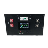 Batterie de stockage d'énergie hors réseau LiFePO4 à basse tension empilable, protection IP55, refroidissement par air pour usage commercial et industriel